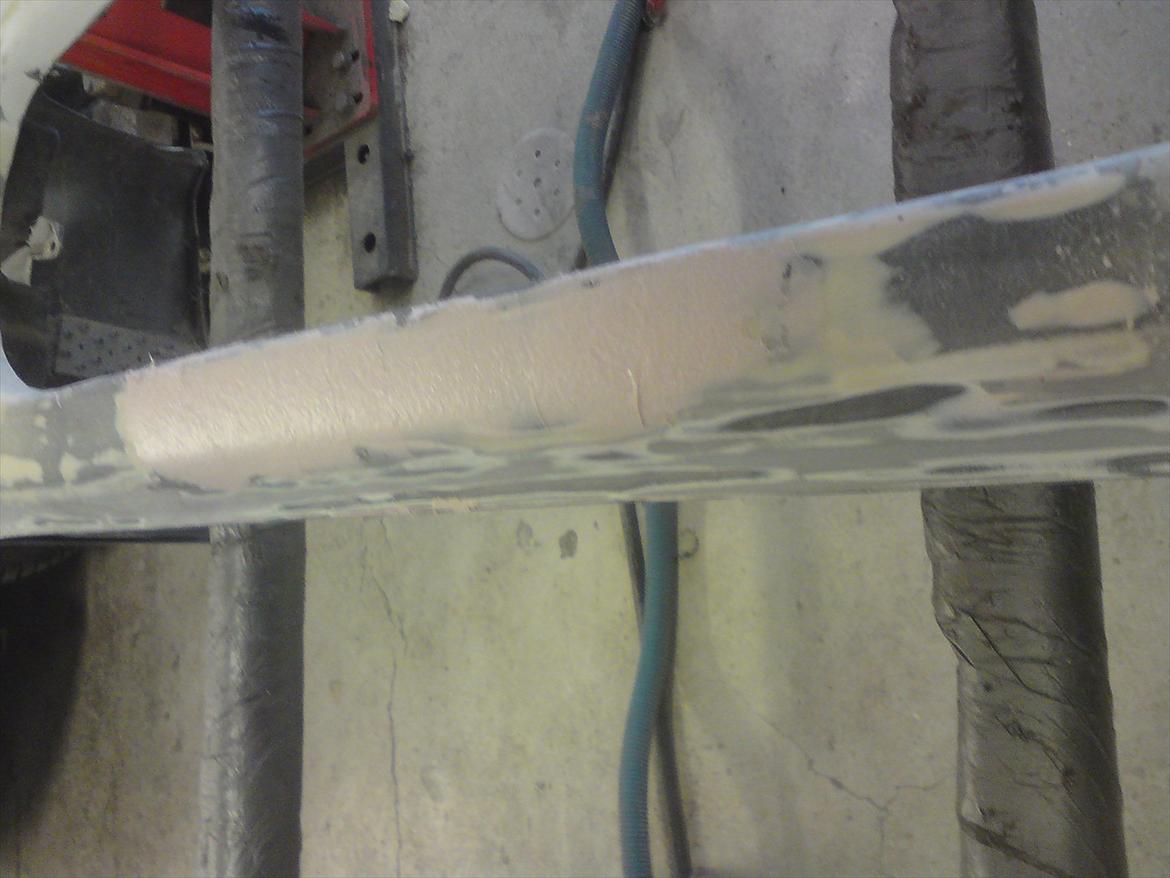 Mit hjemmelavet skørtesæt.. - Grovspartling af frontskørtet..  billede 17