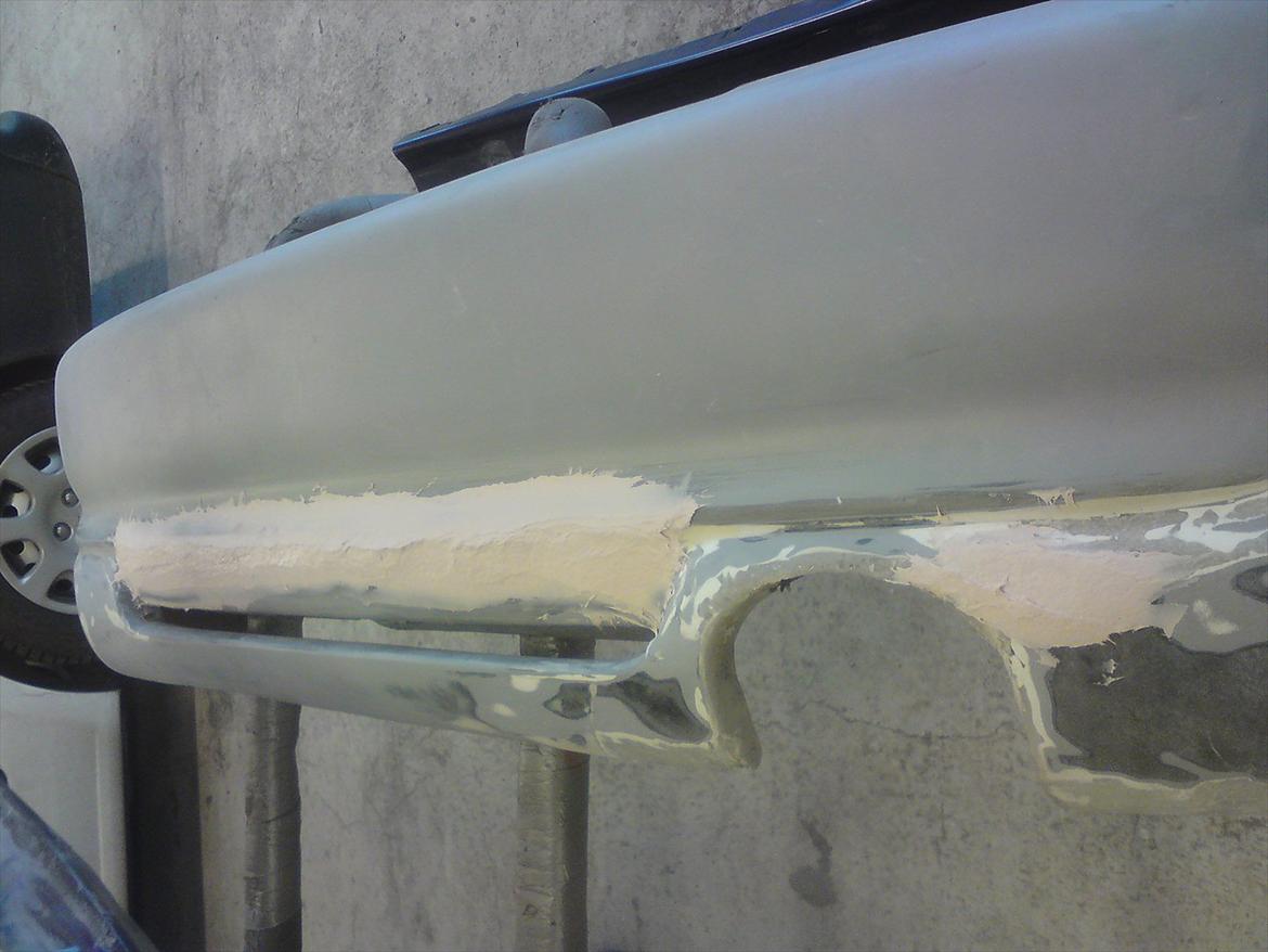 Mit hjemmelavet skørtesæt.. - Grovspartling af bagskørtet..  billede 18