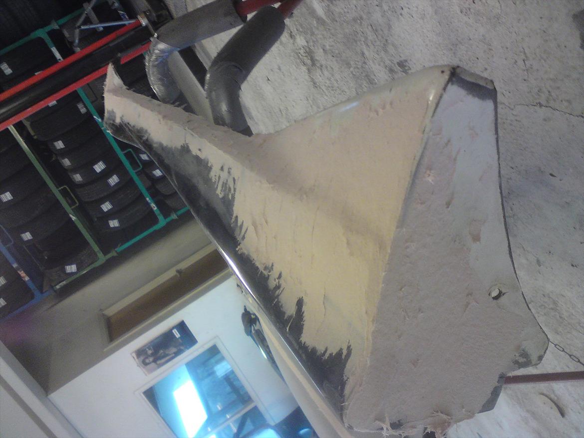 Mit hjemmelavet skørtesæt.. - Sideskørterne har fået en gang grovspartling.. billede 22