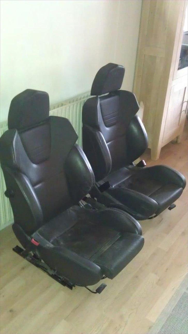 VECTRA B V6 RENOVERING/TUNING/STYLING - opc læder recaro sportssæder indkøbt :) bliver monteret i vectraen til slut i projektet billede 14