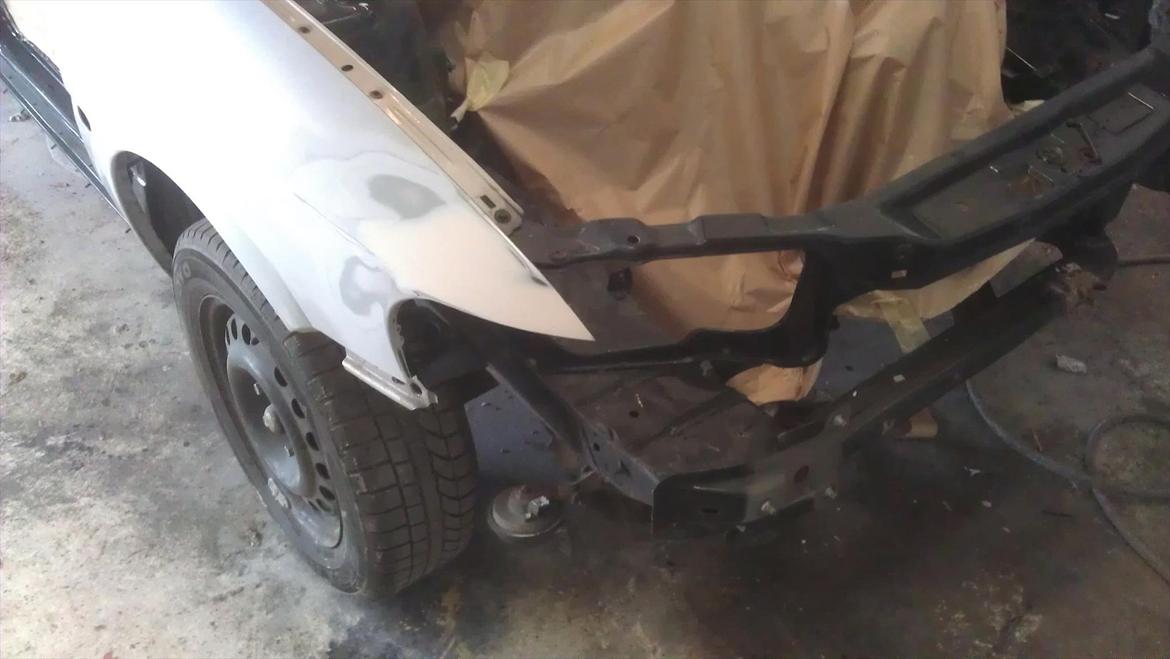 VECTRA B V6 RENOVERING/TUNING/STYLING - forskærm færdig spartlet og klar til epoxy og filler billede 33