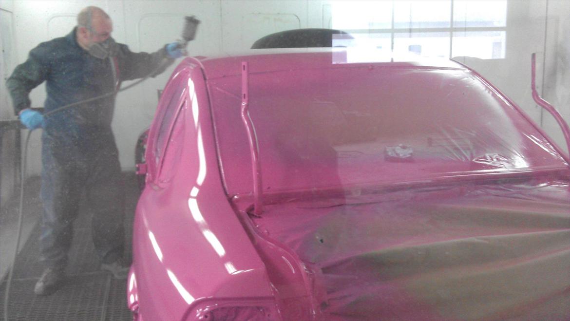 VECTRA B V6 RENOVERING/TUNING/STYLING - epoxy og filler påføres,kinky farve må man sige :) billede 38