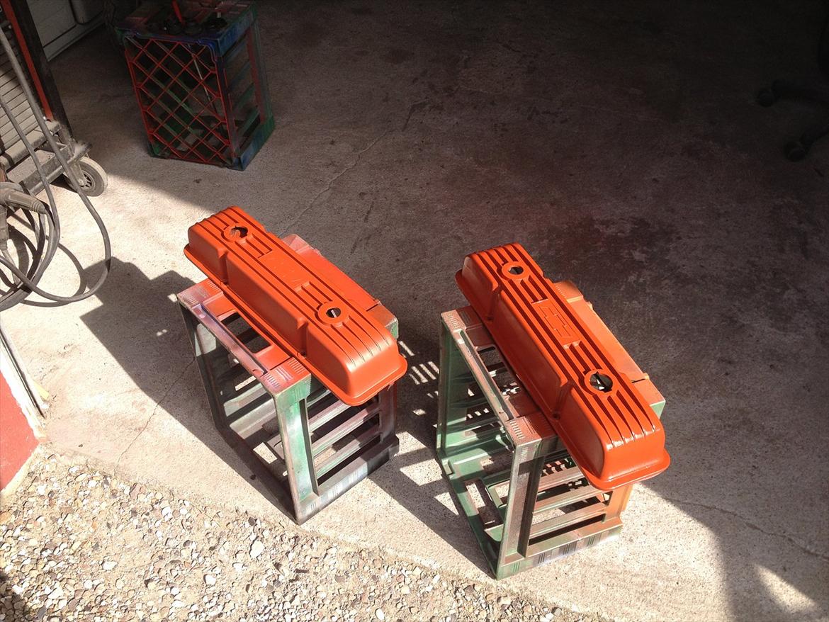 Chevrolet Astro van 5,7 v8 Projekt - Så er der købt alu topdæksler med Chovrolet mærke i, de har lige fået grunder på billedet billede 73