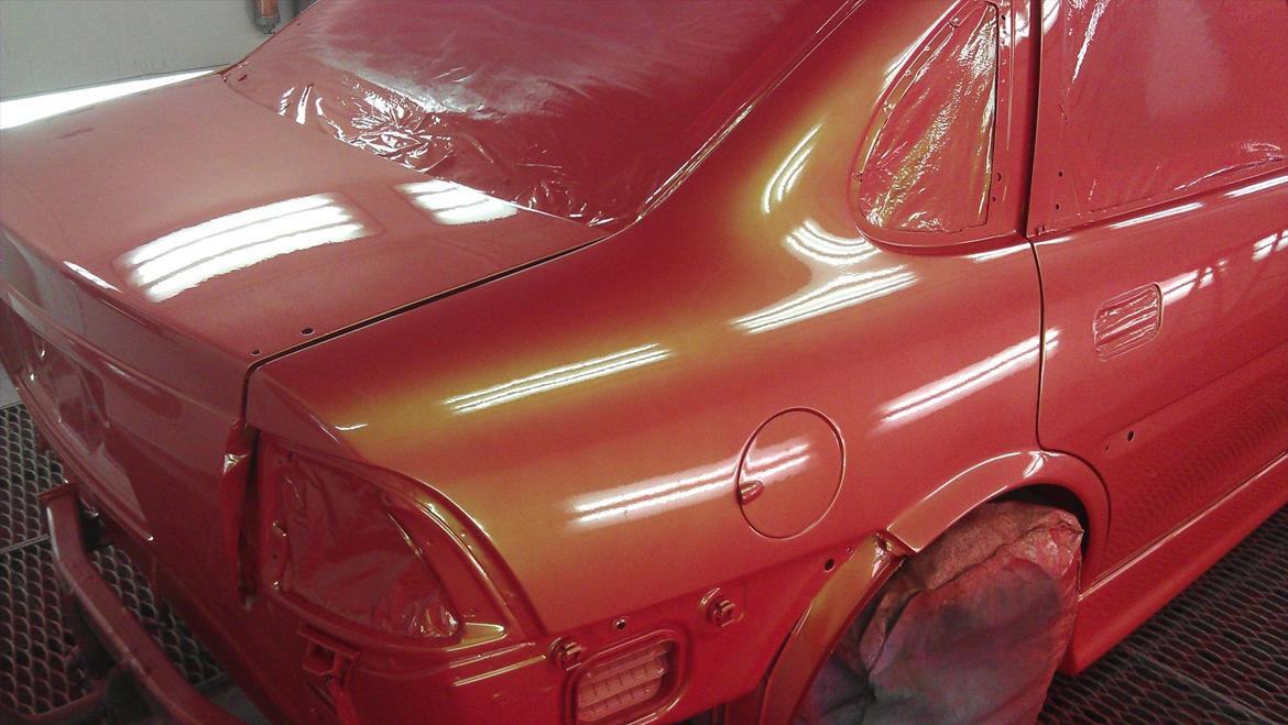 VECTRA B V6 RENOVERING/TUNING/STYLING - så kom der farve på karossen med 6x klarlak billede 48