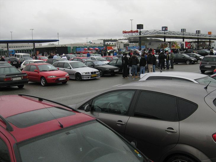 {{currentPhoto.altText}} billede {{currentPhoto.number}}