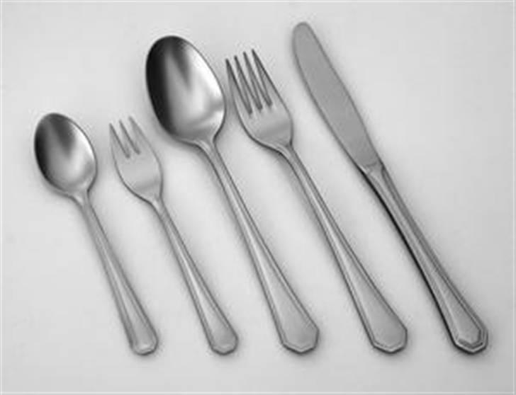 Grilludstyr - Bore og skruesæt fra bosh hvis nu grillen skulle få en skade billede 3