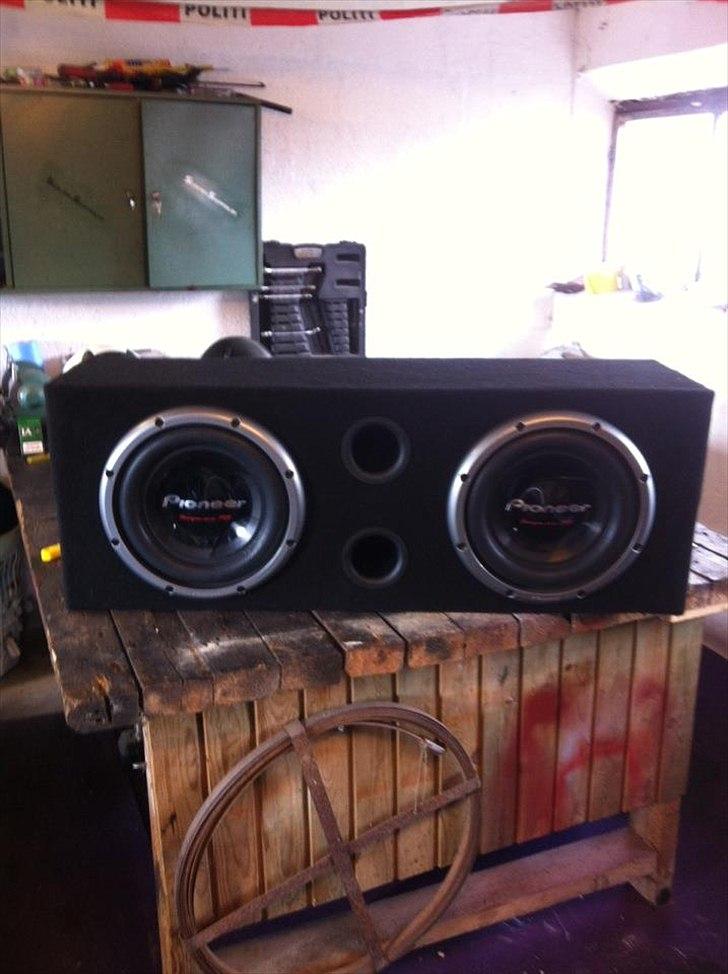 Anlæg (Pioneer) - Den nye kasse på 85L og med 2 bassrør og nyt filt! Lækkert!!! billede 1