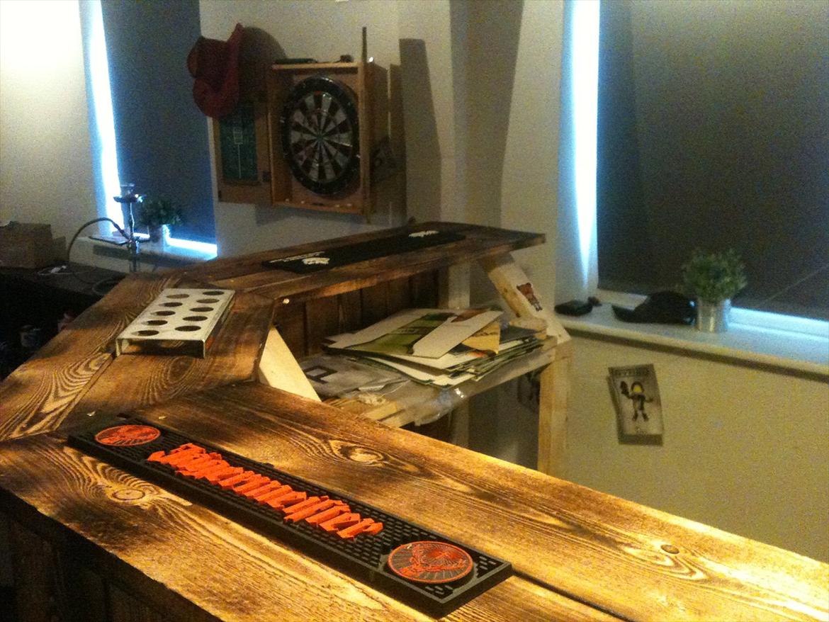 Hjemmebygget Bar billede 13