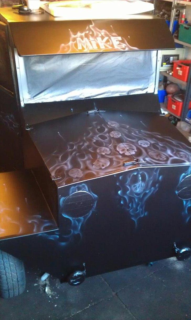 Airbrush på hjemmelavet bil billede 17