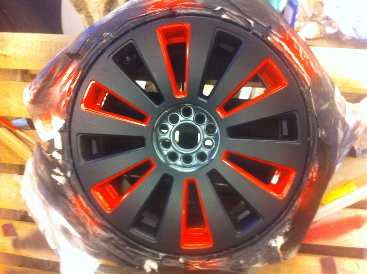 Ny Lak til alu fælge. - Før fælgene fik klar lak så de sådan her ud.  billede 18