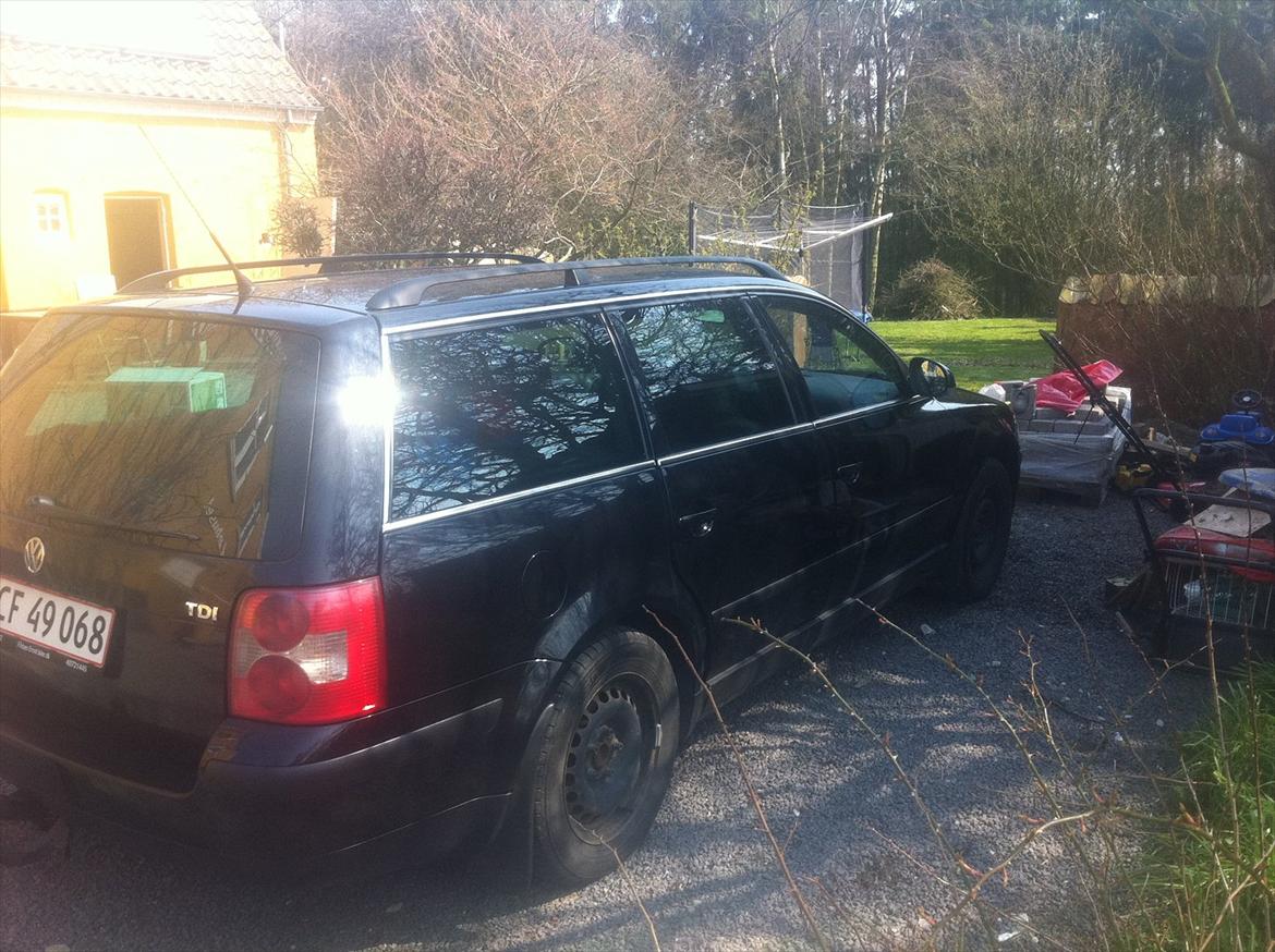 Ny Lak til alu fælge. - Billede af bilen før montering af fælge. billede 21