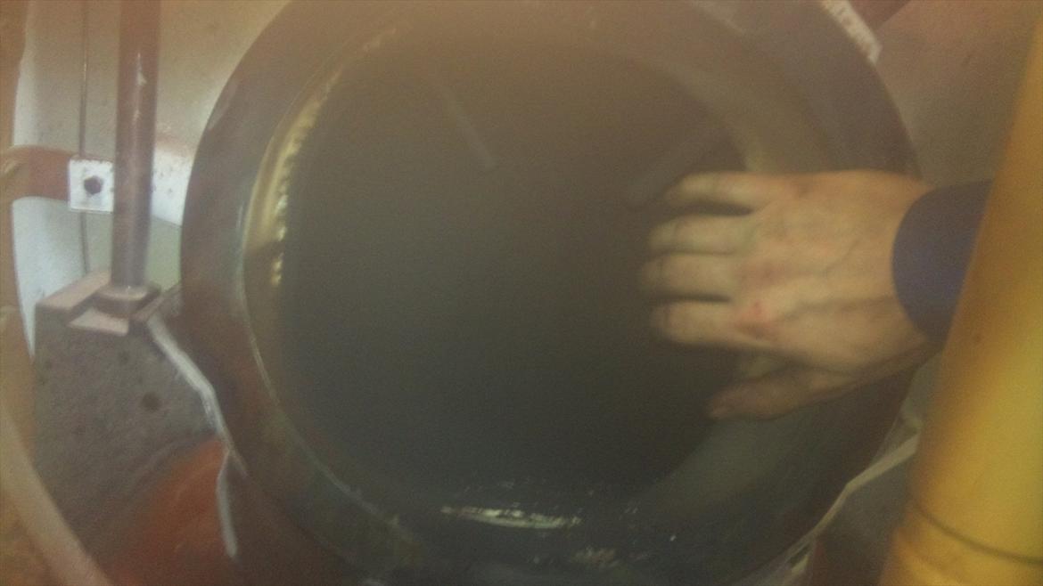 MAN 58-64 en af verdens største 4-taktmotorer! - Udstødning, der kan satme komme noget igennem :P
Der er en til hvert topstykke. billede 7