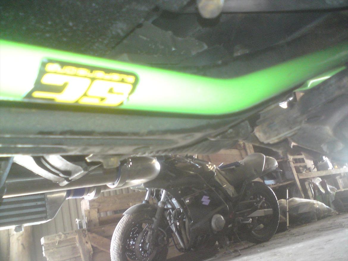 "Bimse´s" makeover fra grim gadebil til ond drifter - ST Suspension -og det er kram! Var li´ud og "trille" en kort tur ned af vejen og det er en KÆMPE forskel fra det gamle mere eller mindre gennemrustede skidt der var på før. billede 37