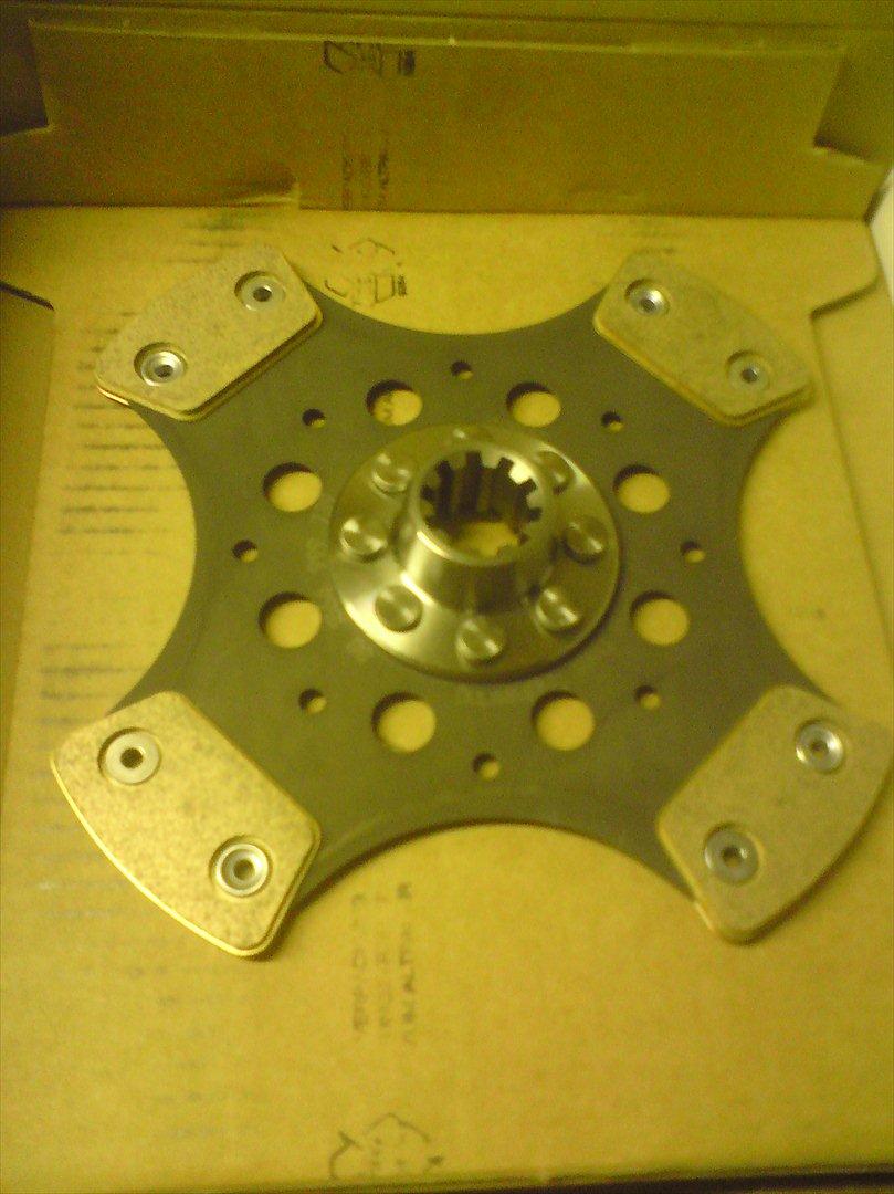 "Bimse´s" makeover fra grim gadebil til ond drifter - Sachs Race sinter koblingsnav der med Sachs trykpladen kan holde til 520 nm:-D billede 40