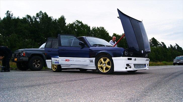 "Bimse´s" makeover fra grim gadebil til ond drifter - Bimse i Bivarød Sverige 2011 billede 41