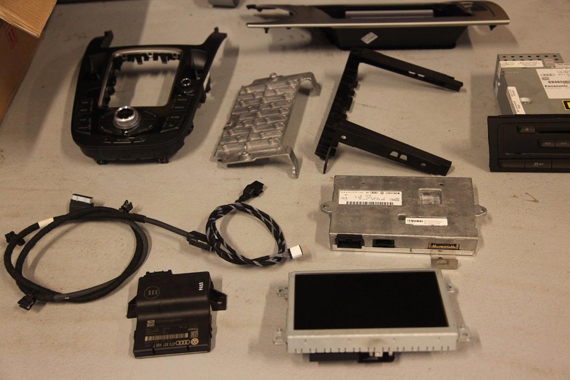 Audi A4 8K MMI 2G High ombygning billede 21