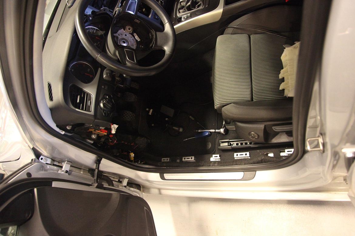 Audi A4 8K MMI 2G High ombygning billede 32