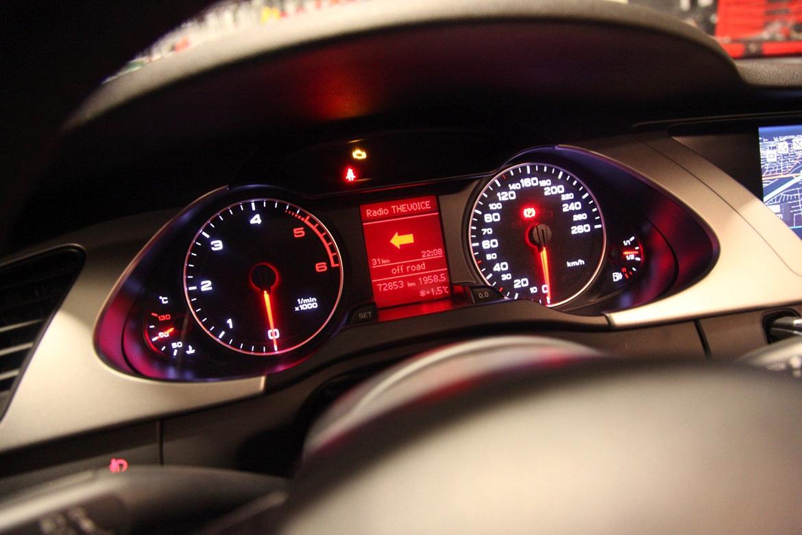 Audi A4 8K MMI 2G High ombygning billede 49