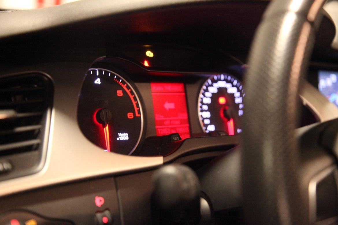 Audi A4 8K MMI 2G High ombygning billede 51