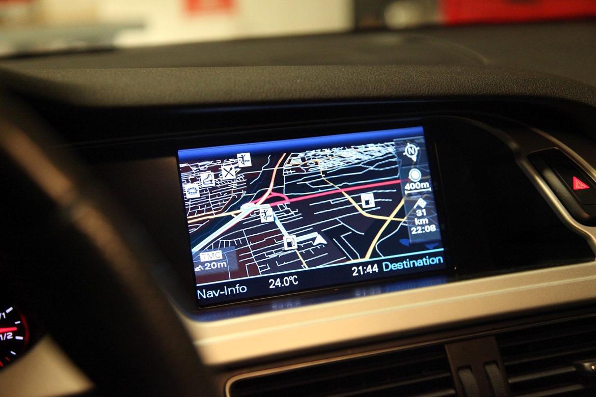 Audi A4 8K MMI 2G High ombygning billede 54