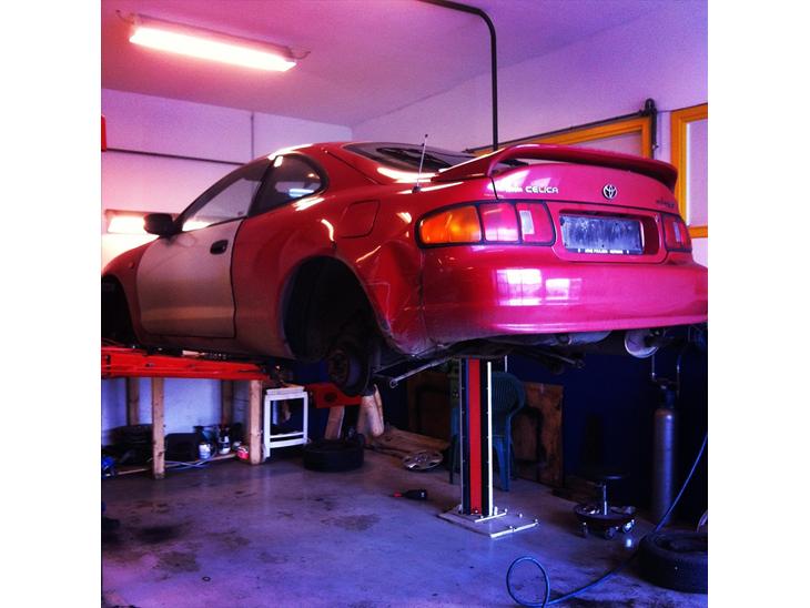 {{currentPhoto.altText}} billede {{currentPhoto.number}}