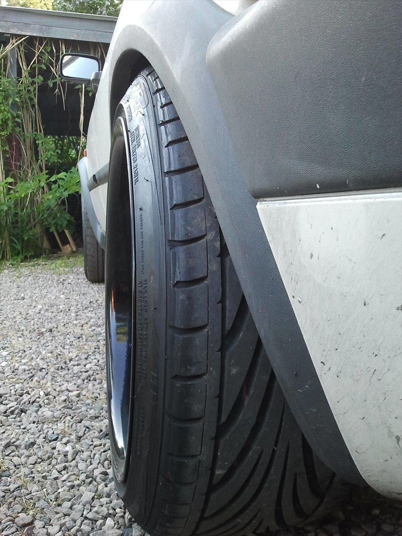 Vw jetta mk2 - 7.5x16 med 195/45-16 For og 9x16 med 215/40-16 Bag billede 5