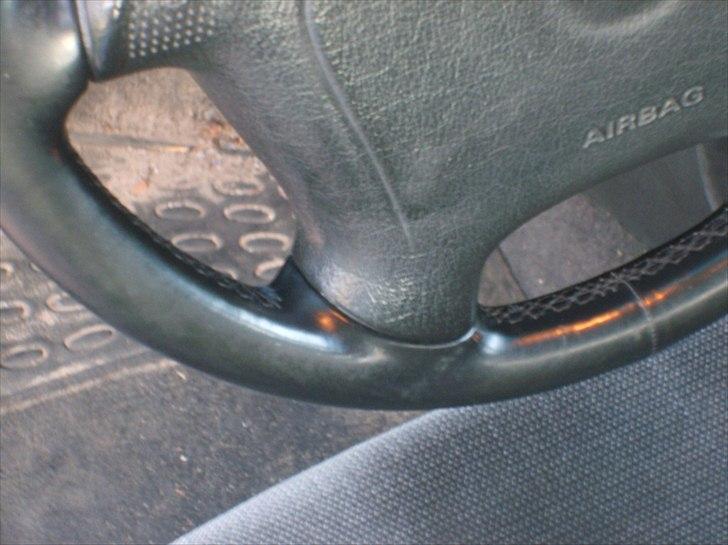 Vectra A CDX Læderrat - Læderrat før renovering. billede 2