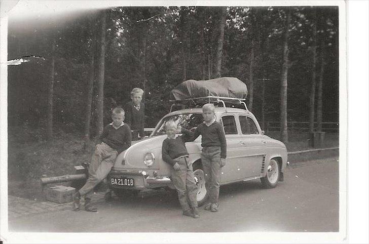 Historiske nummerplader - Og her igen på min Far´s Renault Dauphine billede 6