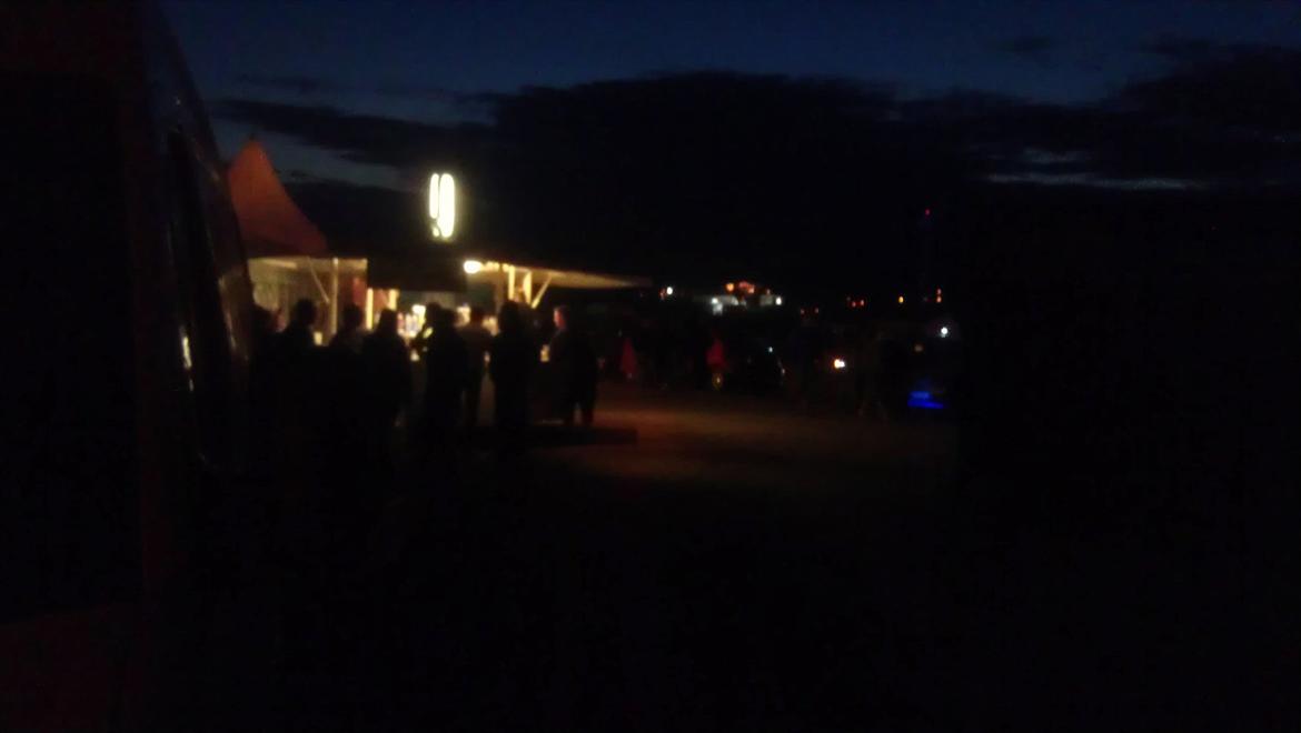 Opeltreffen Oschersleben 2012 - Klokken 11 startede alle havariblink og horn i 10 min :) 

Fed stemning, men alligevel et chok når man ikke vidste det hehehe.. billede 105