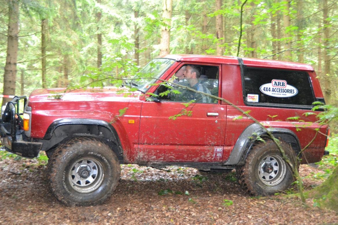 Nissan OutLaw 4X4 D4/8-2012 Søgård  billede 1