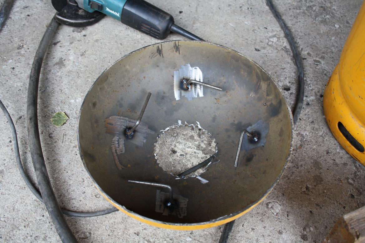 smelteovn til aluminium - små kroge som støbemassen kan hænge fast i billede 10