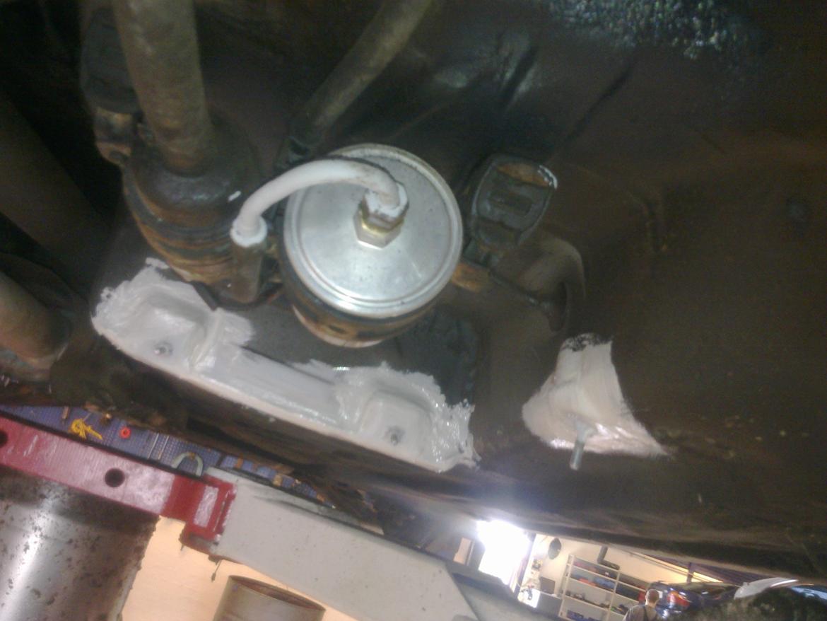 Så bliver mercedesen sat lidt i stand.  billede 10