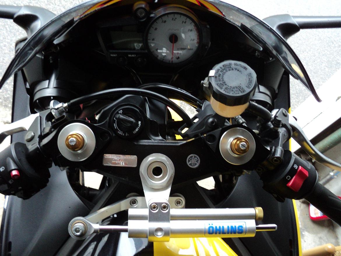 Yamaha R6 Rossi Special Editon billede 6