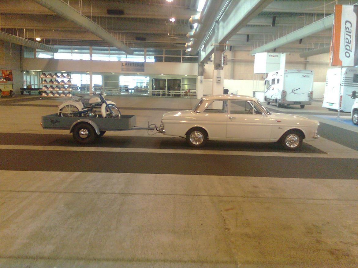 Veteran - Fra dengang vi udstillede i Herning "Biler for alle" 2011 billede 5