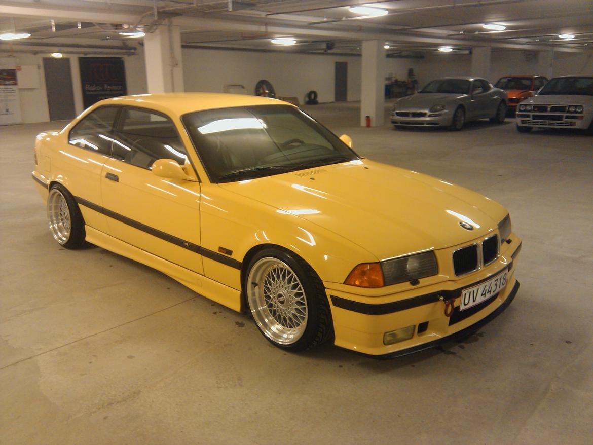 E36 M3 3,0 1993 Dakar Gelb billede 6