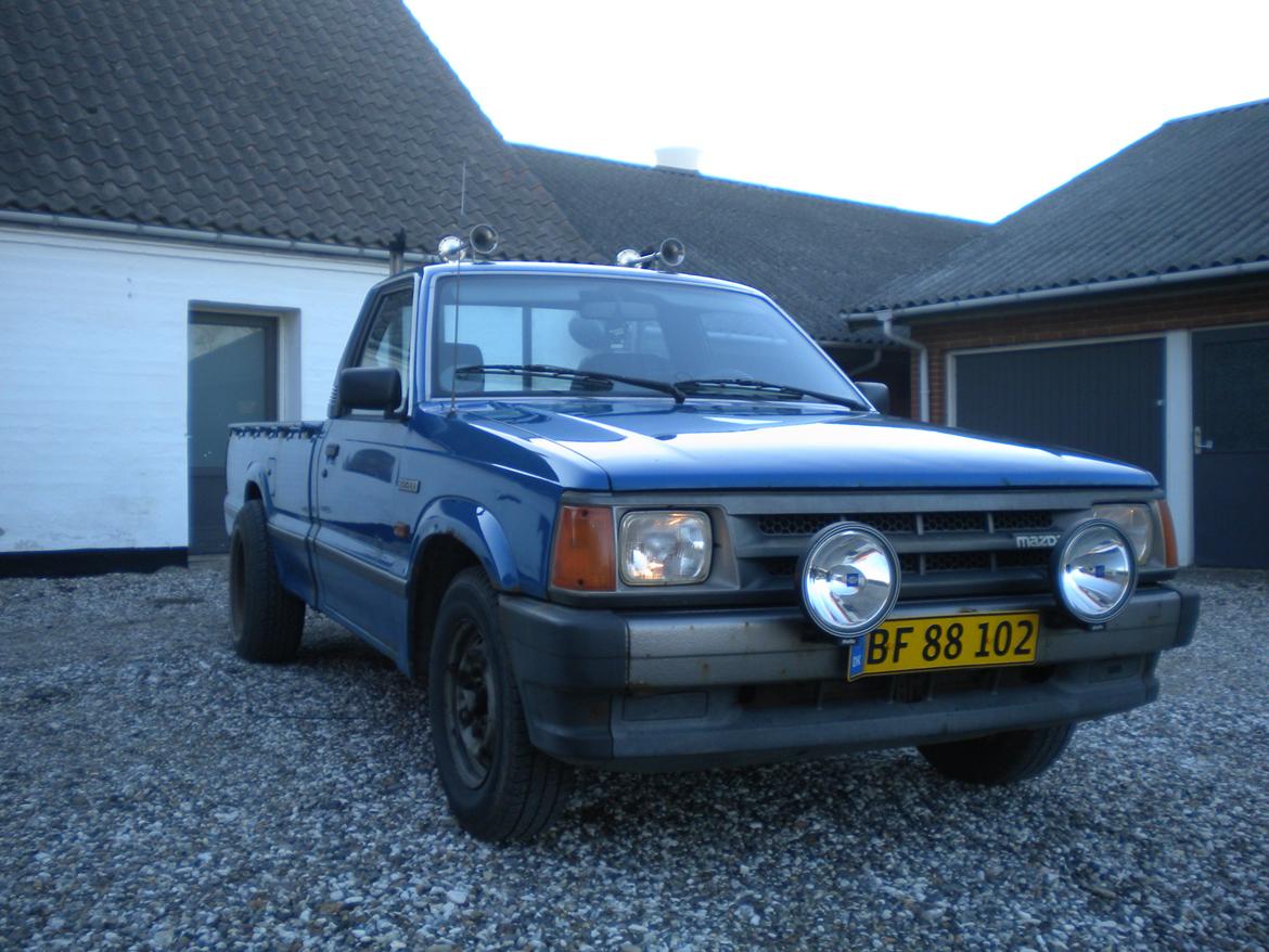 Min gamle Mazda b2200 billede 29