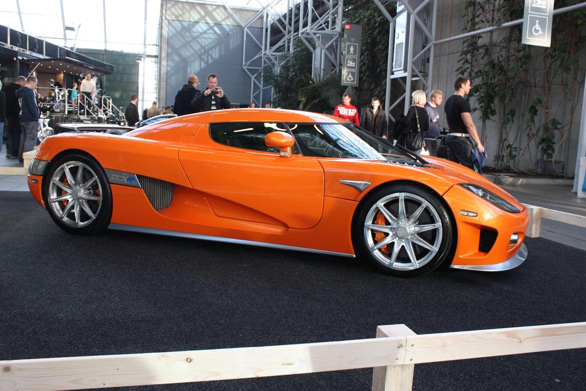 Har du 50 millioner kroner, så er her 3 biler som du kan købe. billede 3