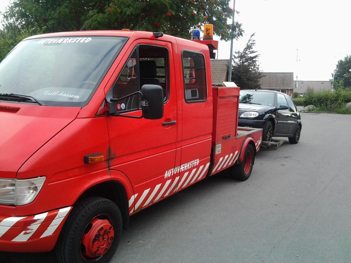 mercedes sprinter "grill bil" billede 2