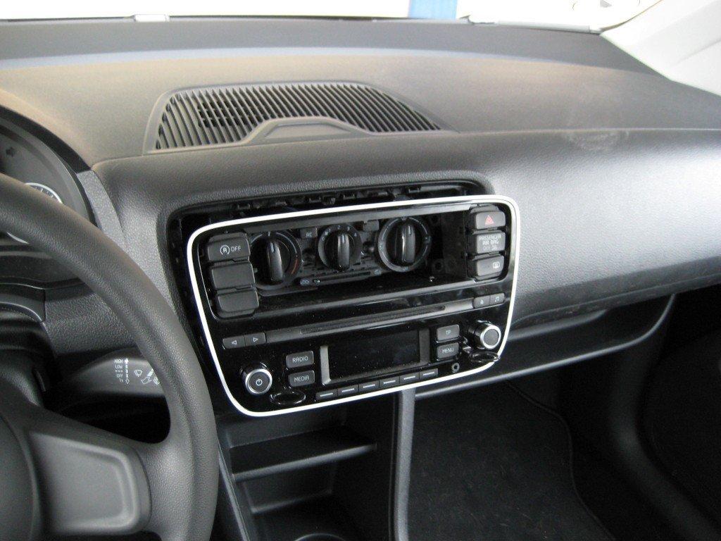 VW UP! 2DIN ombygning billede 5