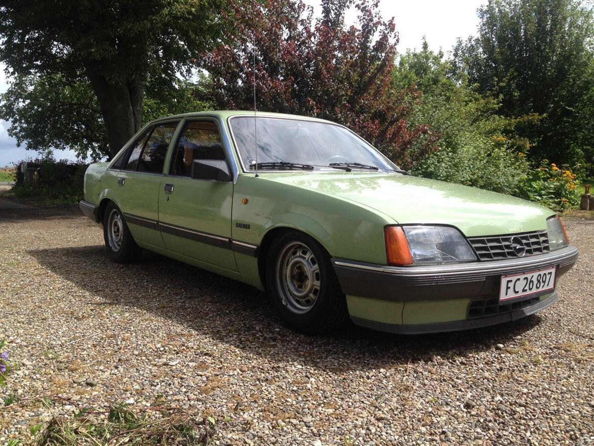 Opel Rekord E2 Luxus billede 5