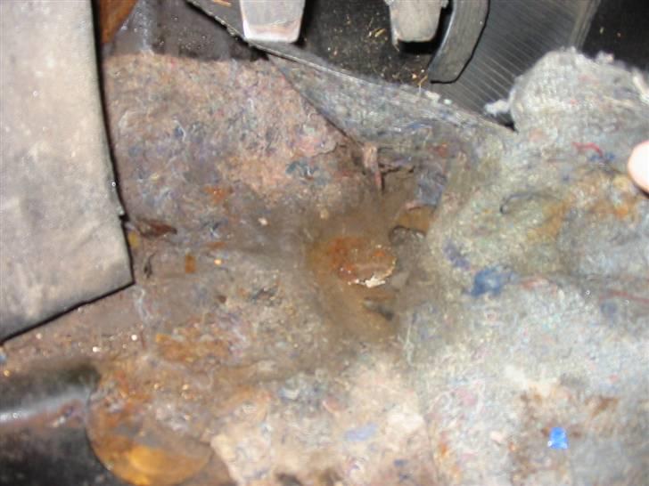 Corolla Coupe AE86 - Gulv, hul ved under bremsepedal. billede 30