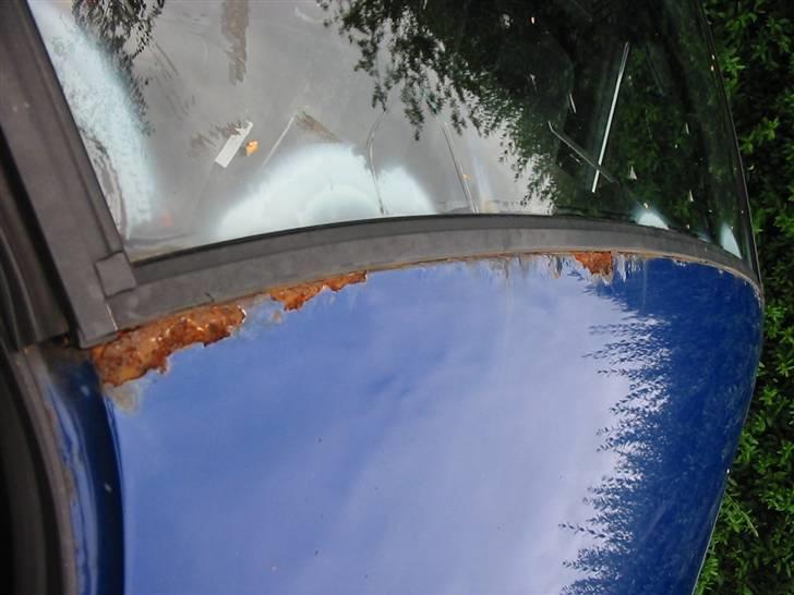 Corolla Coupe AE86 - Rudefals, forrude gået op i limen. billede 32