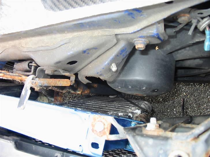 Corolla Coupe AE86 - Dobbelt manuel el-blæser. 
Original + eftermont. olie køler. PT. kun original tilsluttet billede 39