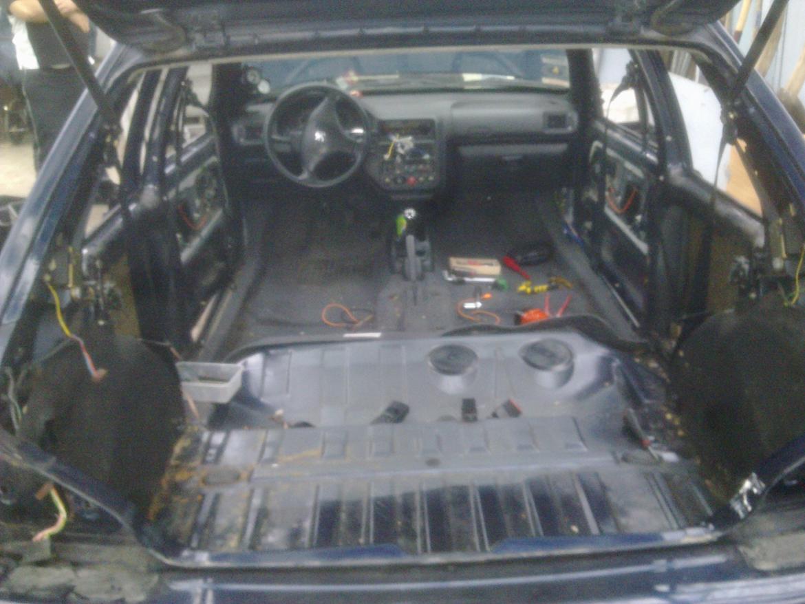Ombygning af Peugeot 106 GTI // Euro-Style billede 16