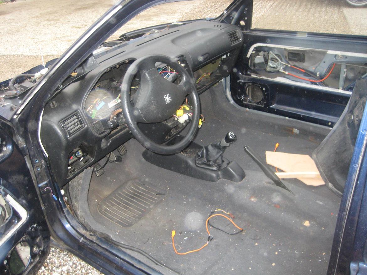 Ombygning af Peugeot 106 GTI // Euro-Style billede 25