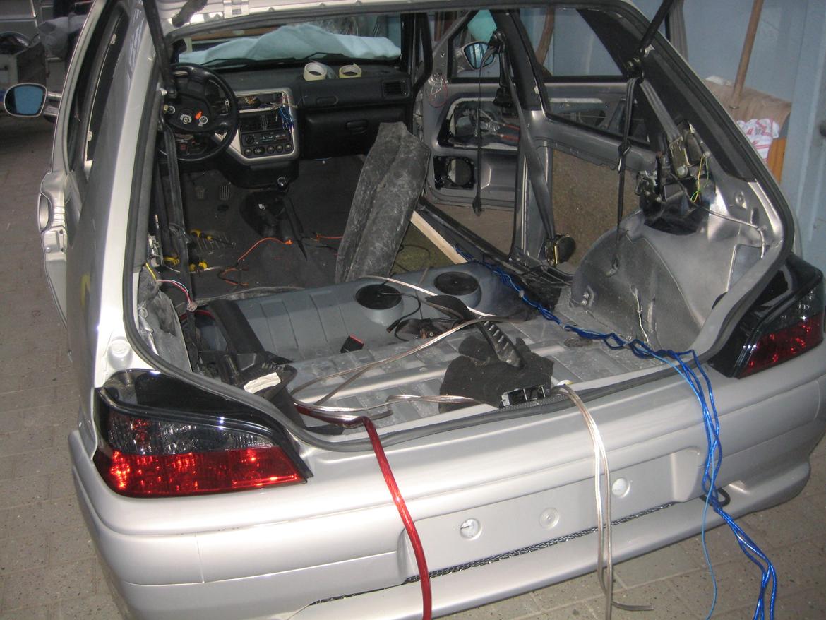 Ombygning af Peugeot 106 GTI // Euro-Style billede 91