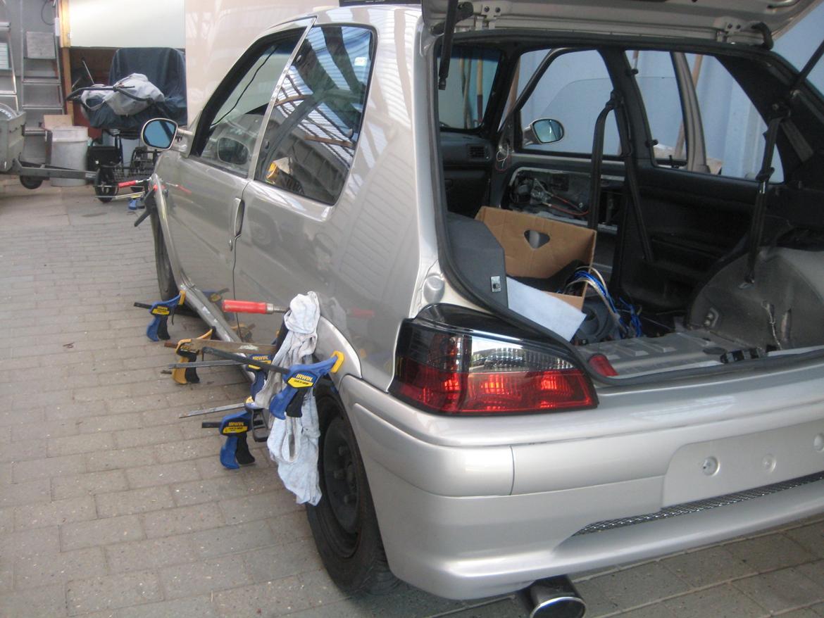 Ombygning af Peugeot 106 GTI // Euro-Style billede 101