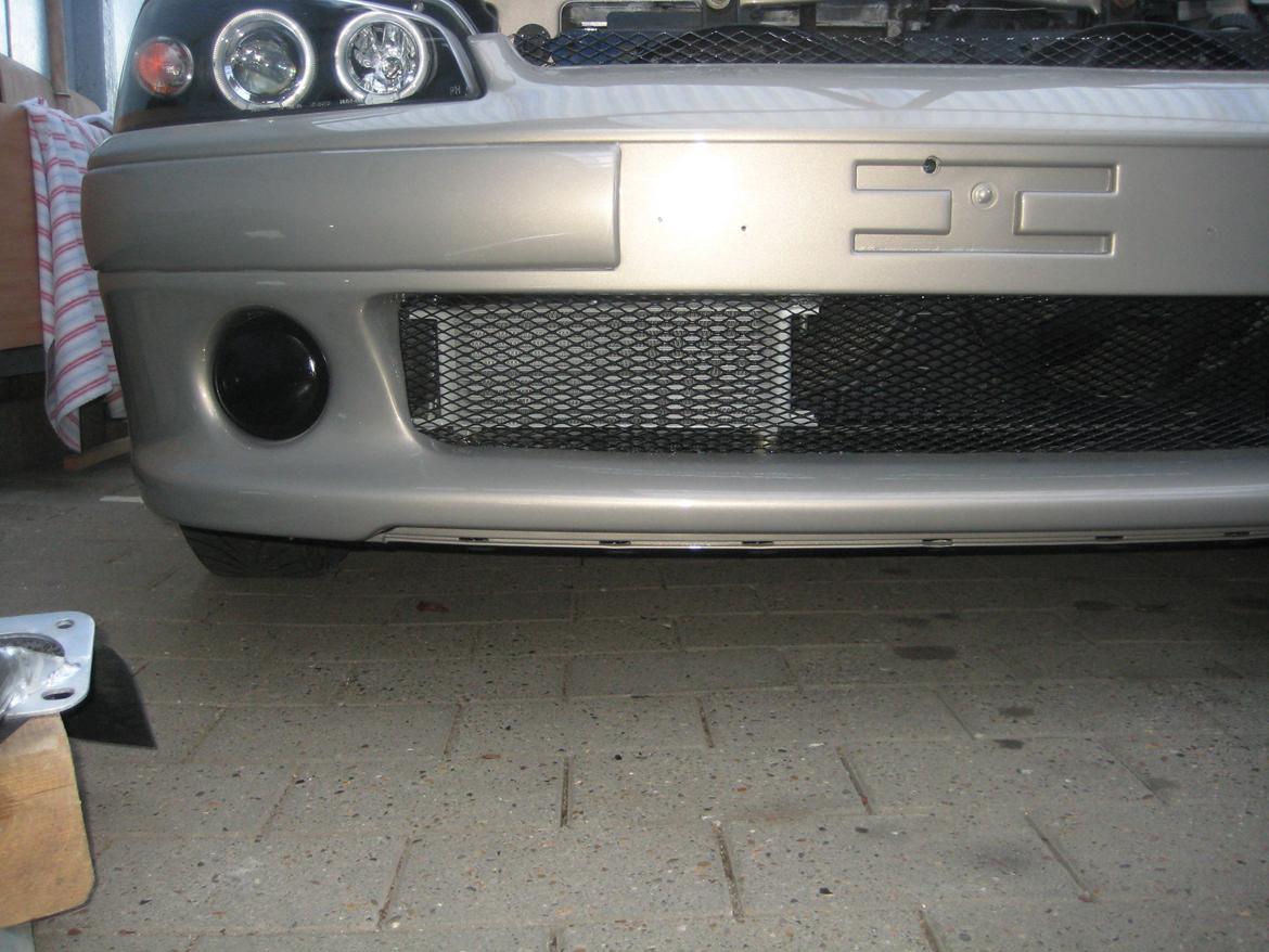 Ombygning af Peugeot 106 GTI // Euro-Style billede 107