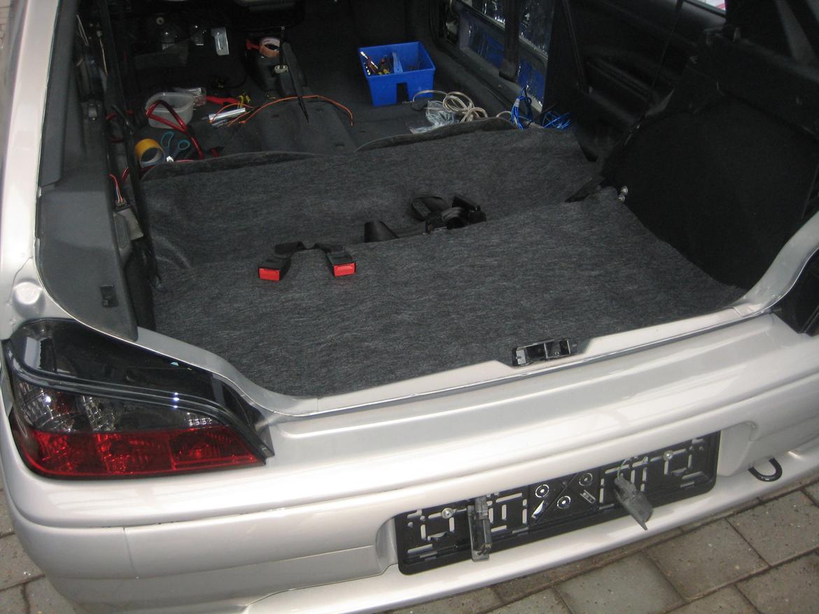 Ombygning af Peugeot 106 GTI // Euro-Style billede 121