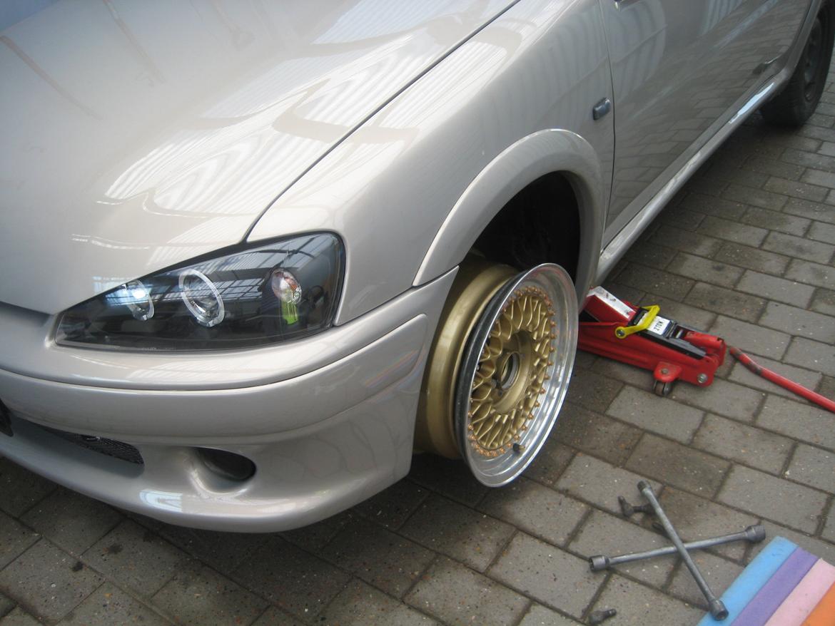 Ombygning af Peugeot 106 GTI // Euro-Style billede 211